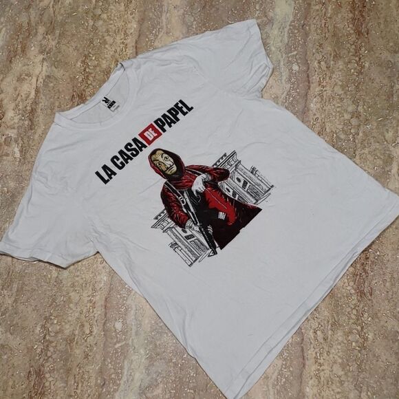 ROLY NETFLIX ( MONEY HEIST ) LA CASA DE PAPEL TEE - Picture 1 of 4